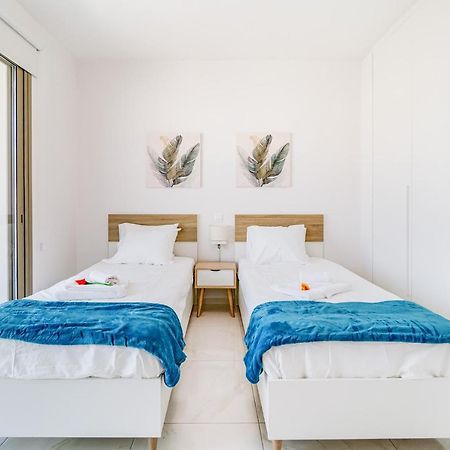 Adolina Apartments By Ezoria Villas Paphos Eksteriør bilde
